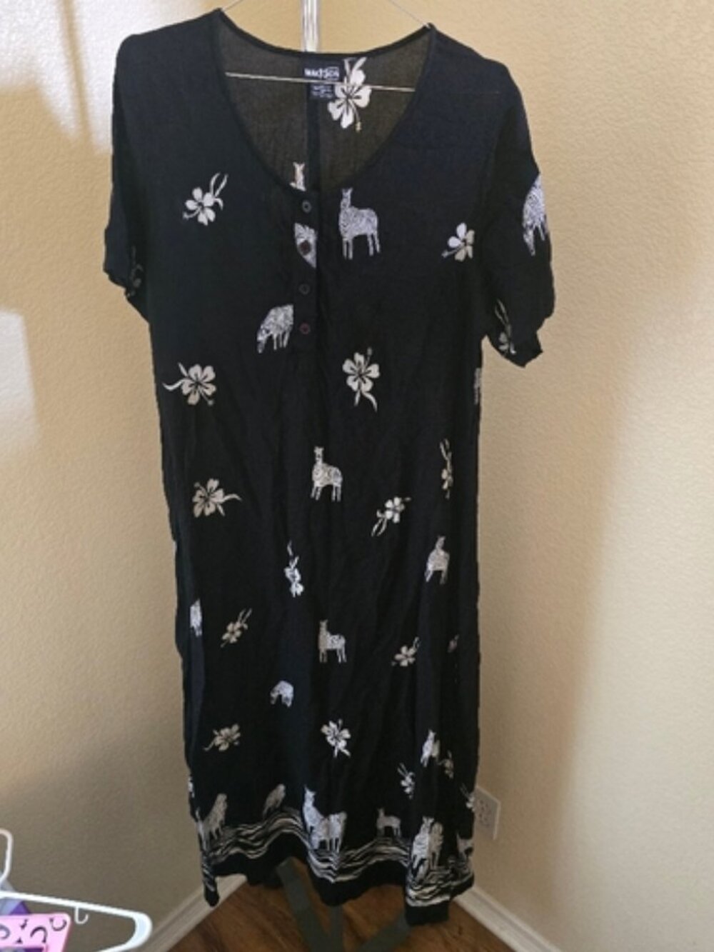 Mackson Short Sleeve Pullover Maxi Dress